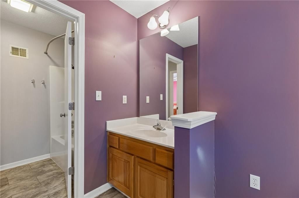 5224 N Main Street — photo 28
