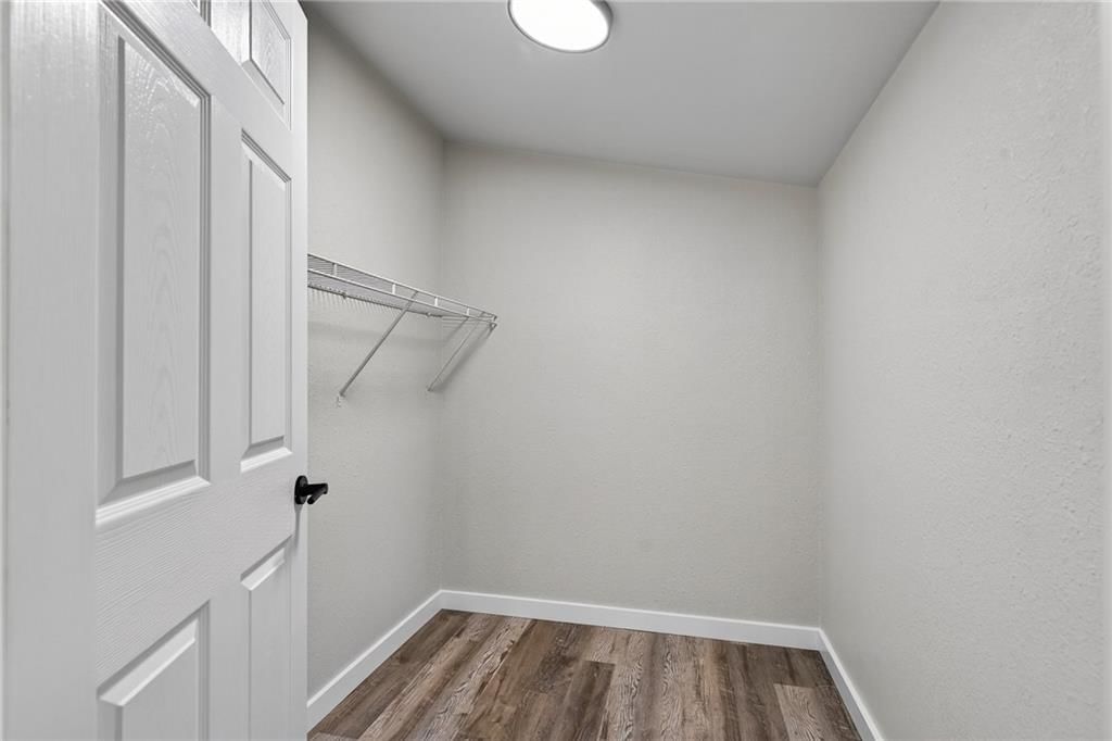 207 W 3rd Street — photo 16