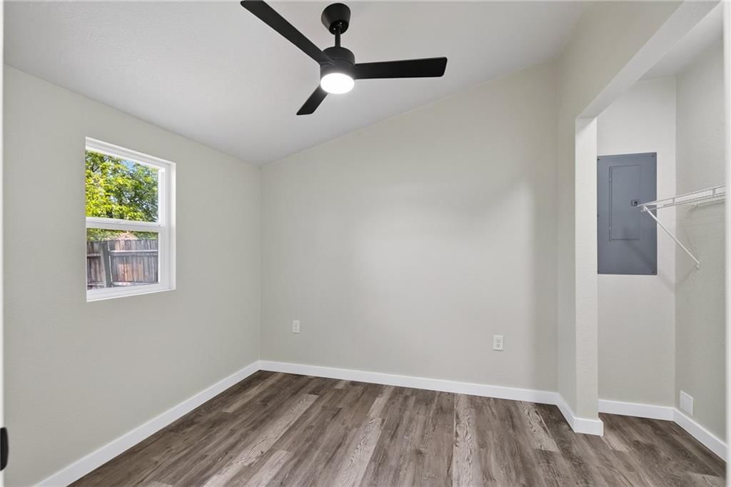 207 W 3rd Street — photo 17