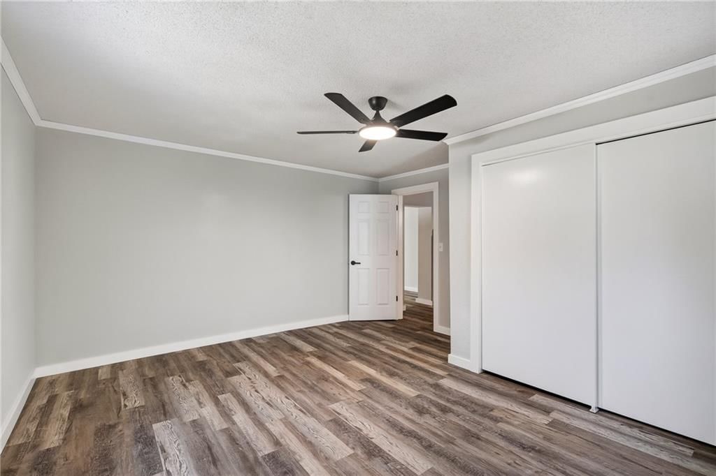 207 W 3rd Street — photo 22