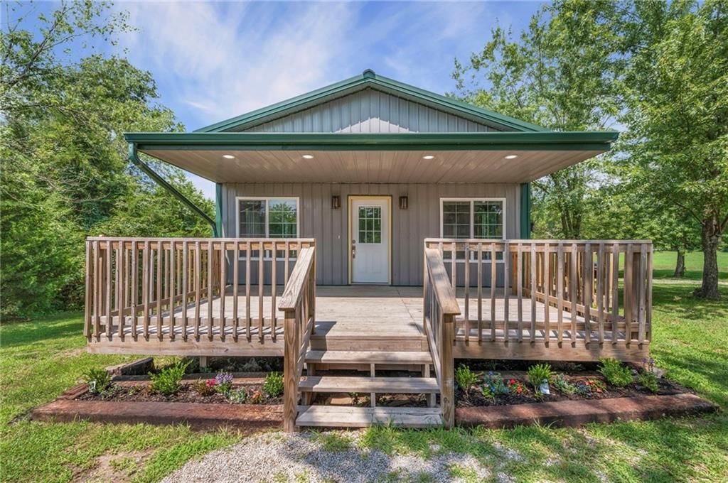 14820 Crystal Drive — photo 1