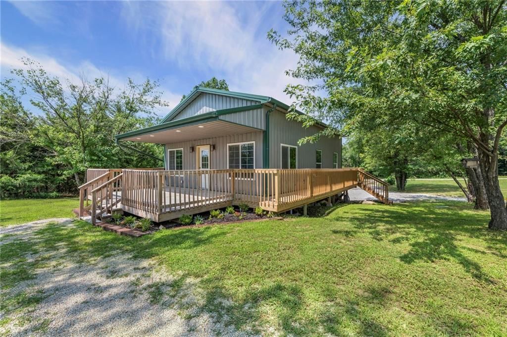 14820 Crystal Drive — photo 2
