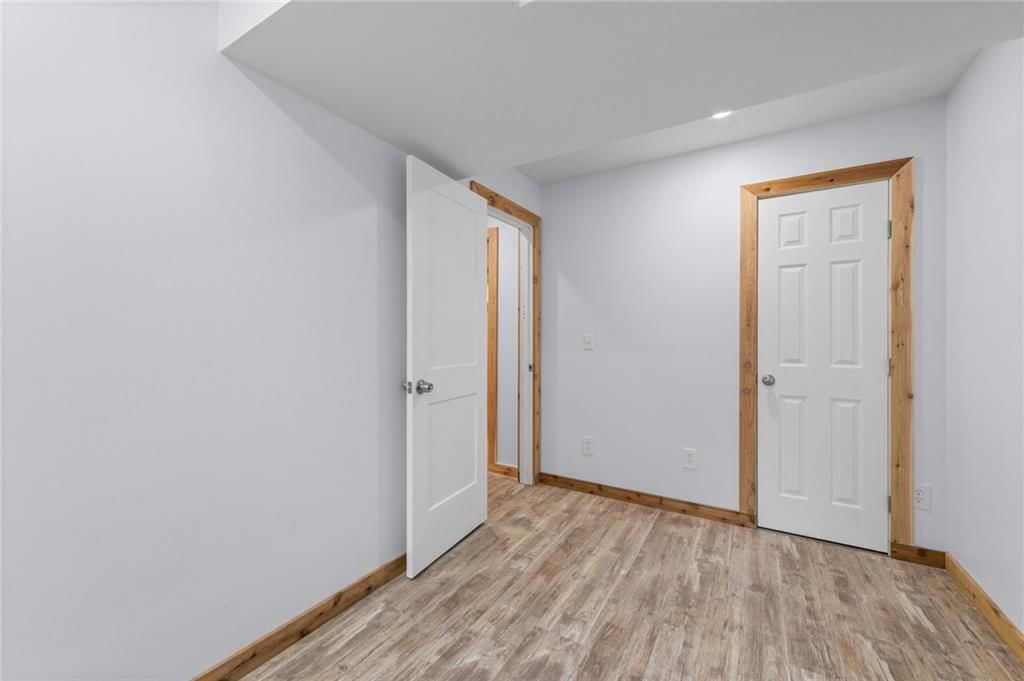 14820 Crystal Drive — photo 29