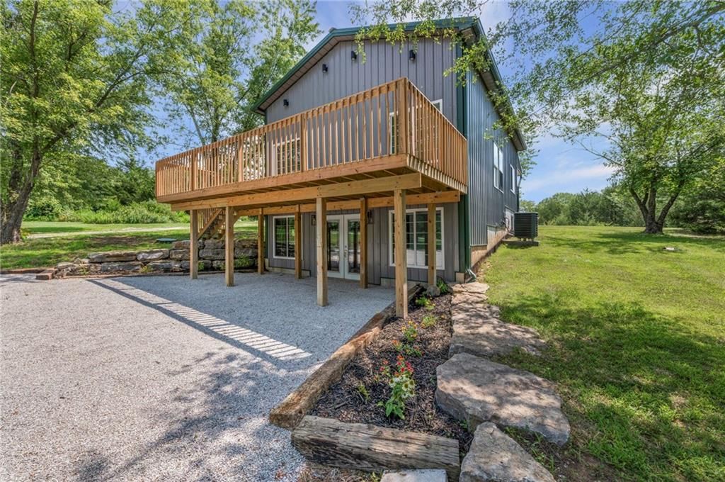 14820 Crystal Drive — photo 30