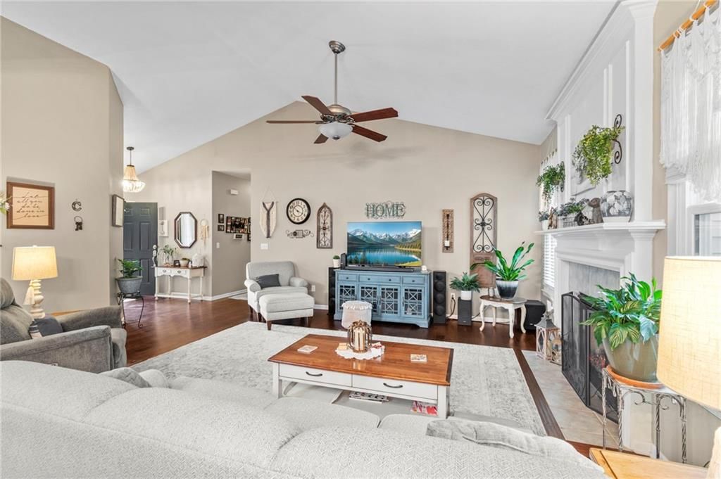 7905 N Lister Avenue — photo 9