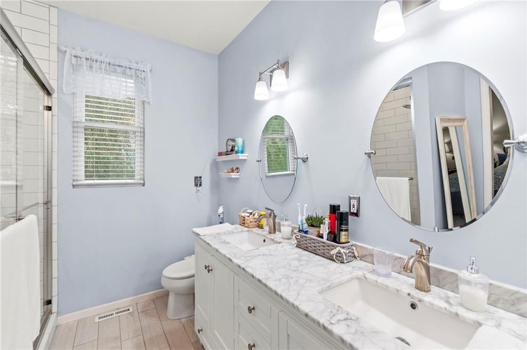 7905 N Lister Avenue — photo 22