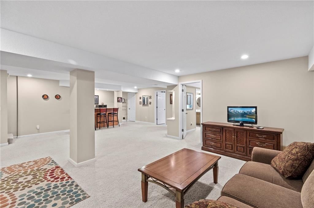 7905 N Lister Avenue — photo 31