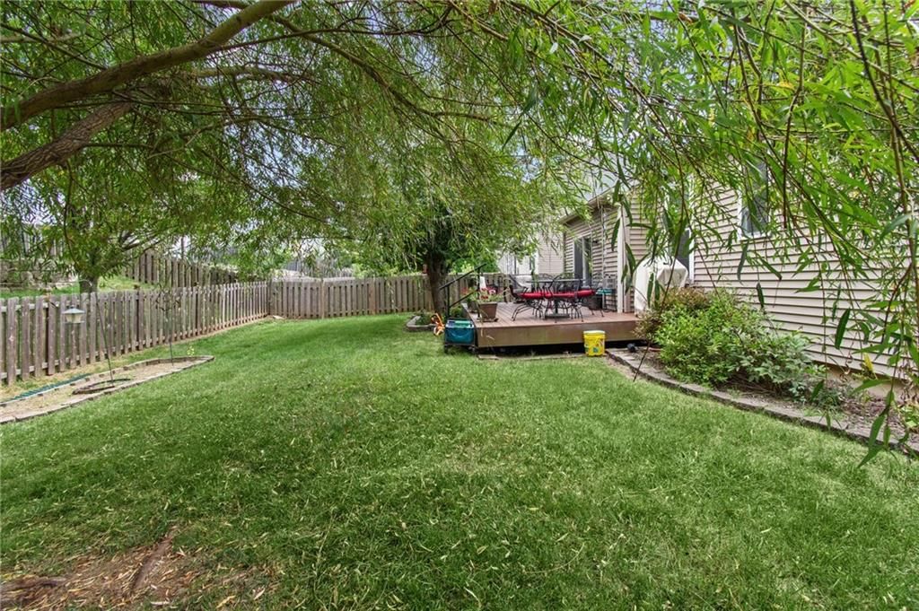 7905 N Lister Avenue — photo 36
