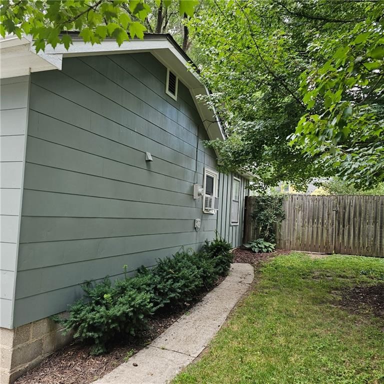 5700 Reeds Road — photo 3