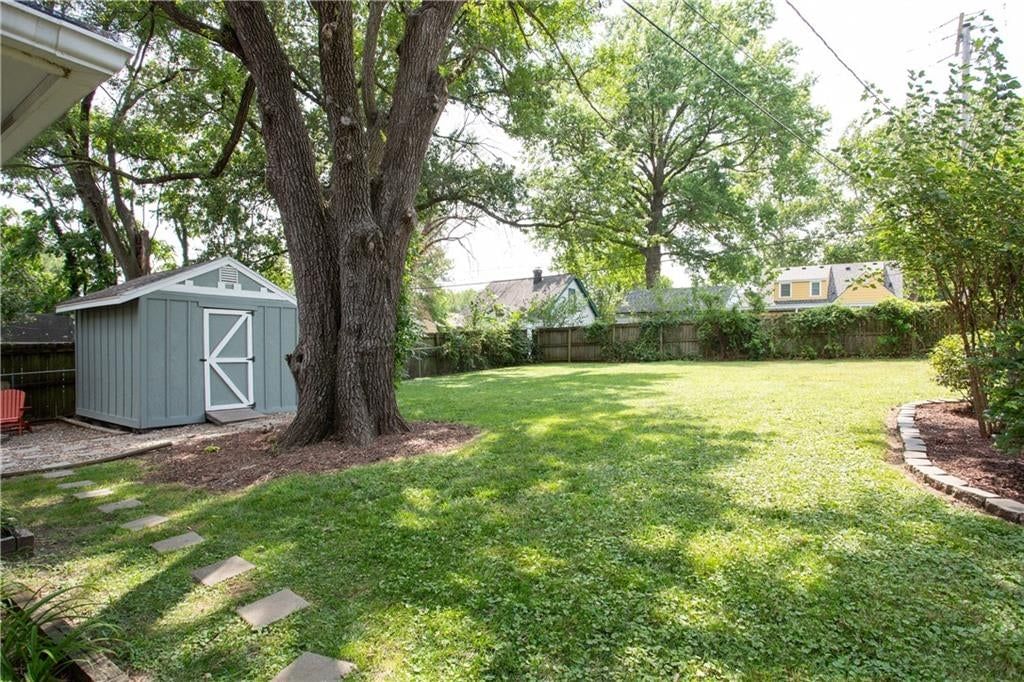 5700 Reeds Road — photo 36