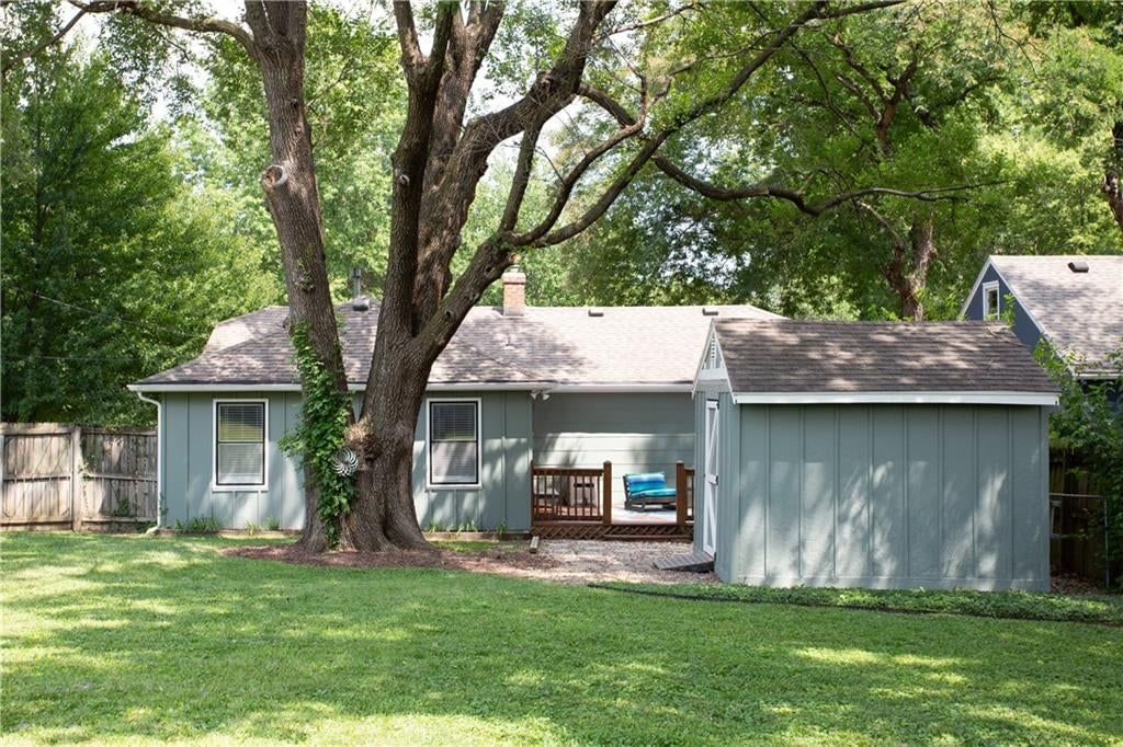 5700 Reeds Road — photo 38