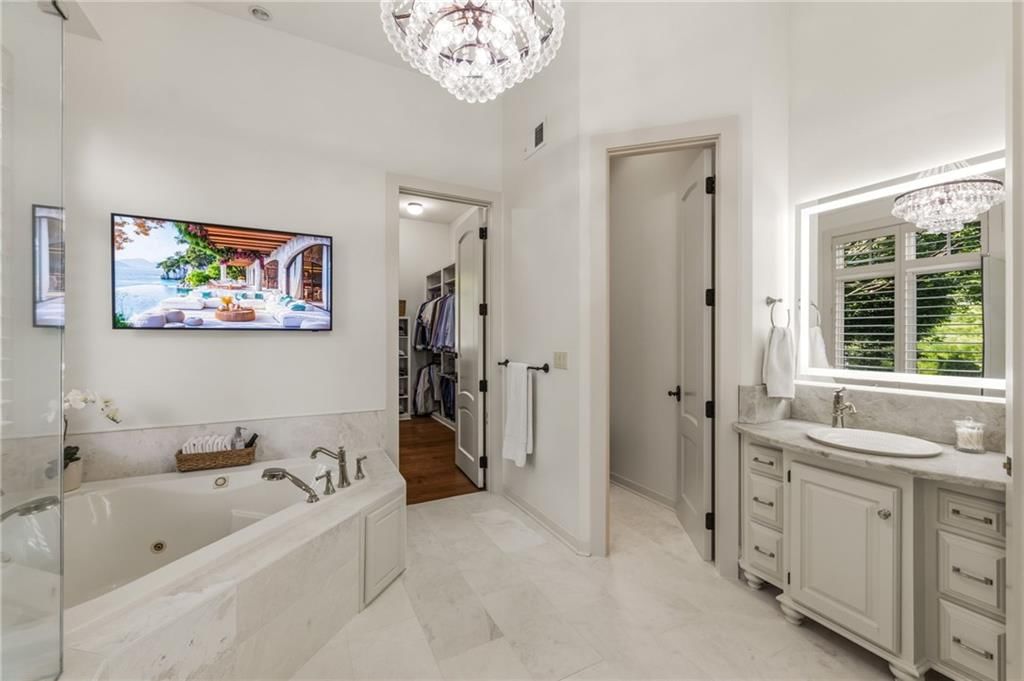 3240 W 138th Terrace — photo 33