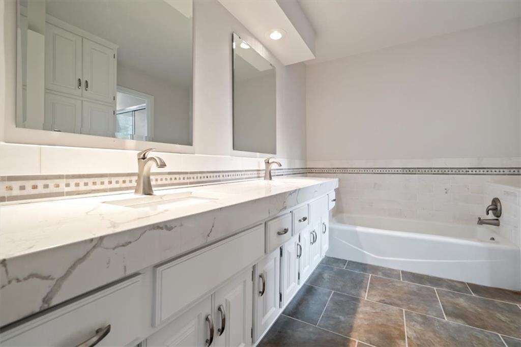 13404 W 84th Street — photo 20