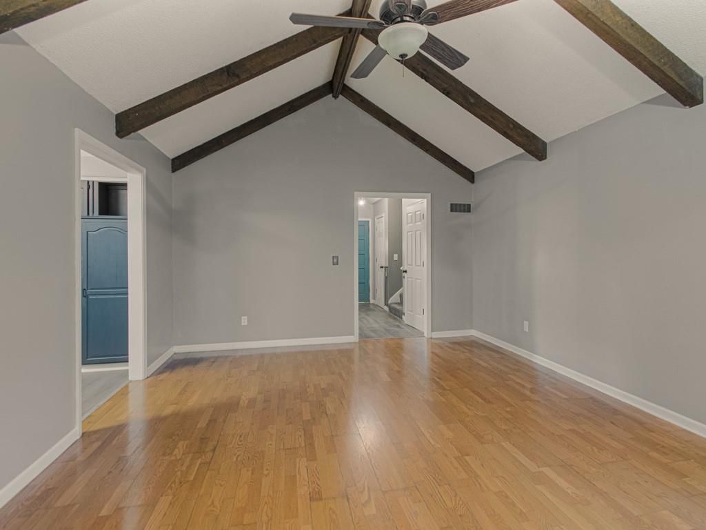 406 Meadow Lane — photo 10