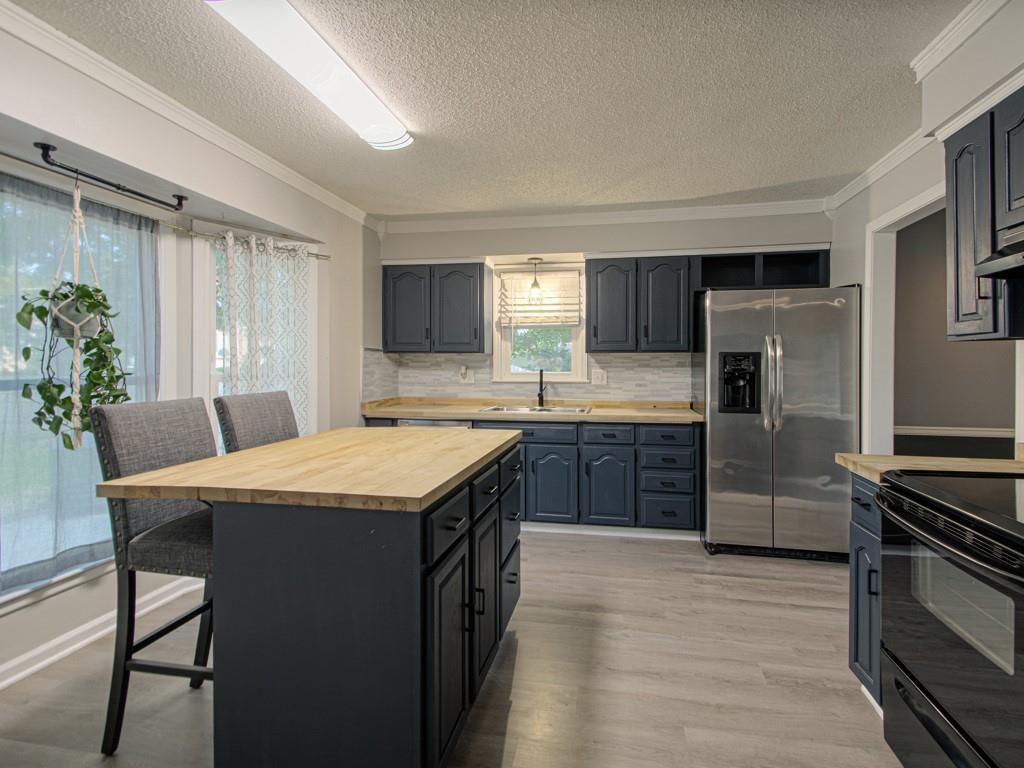 406 Meadow Lane — photo 11