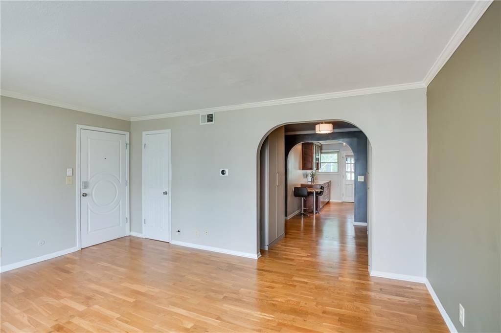 4616 Holly Street — photo 4