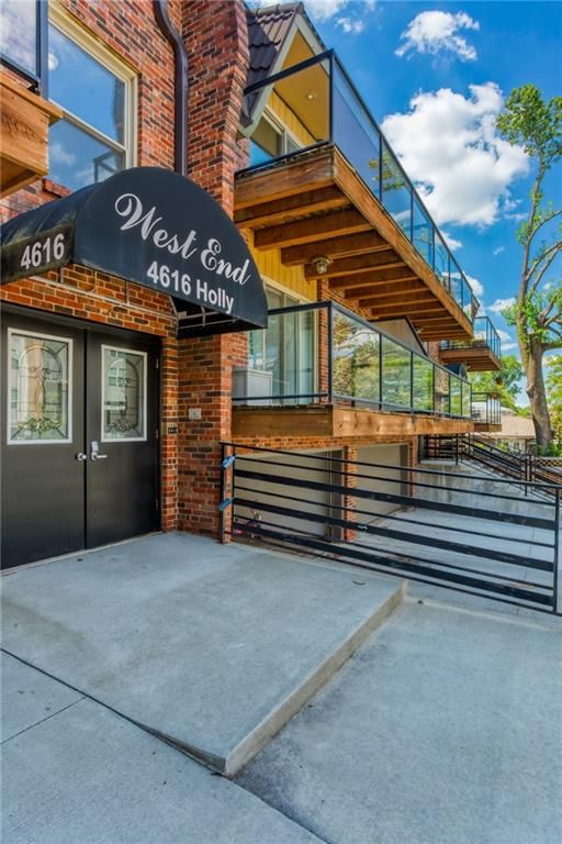 4616 Holly Street — photo 18