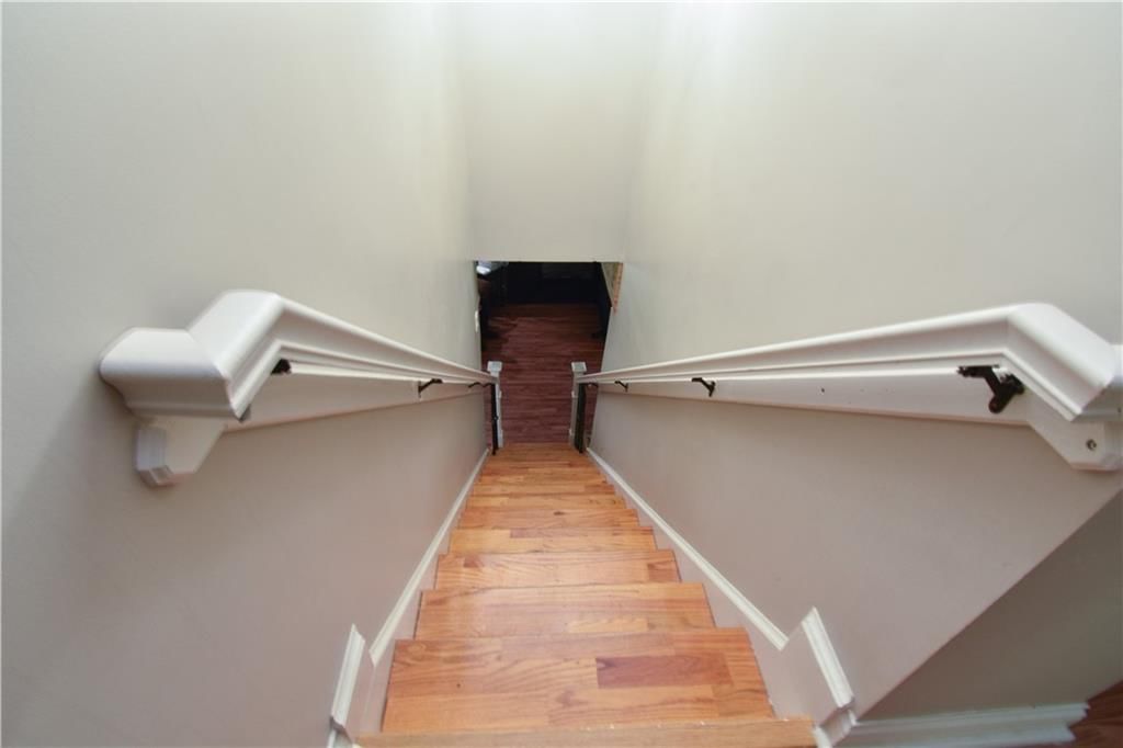 302 S Chestnut Street — photo 14