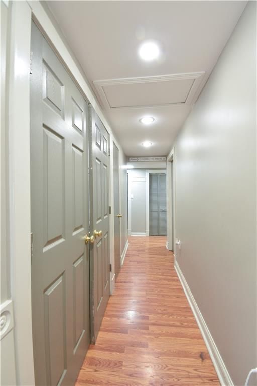 302 S Chestnut Street — photo 16