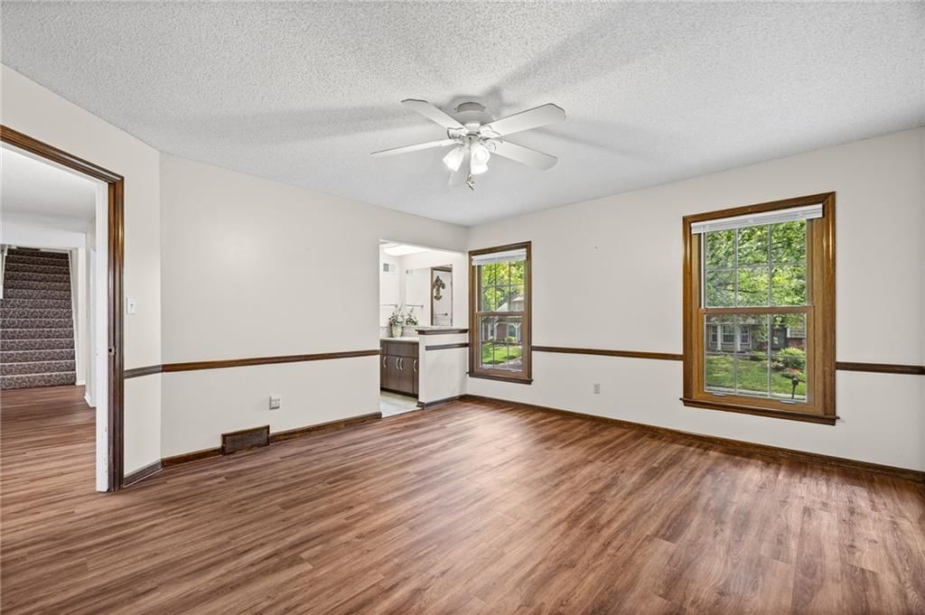 12606 W 69th Street — photo 13