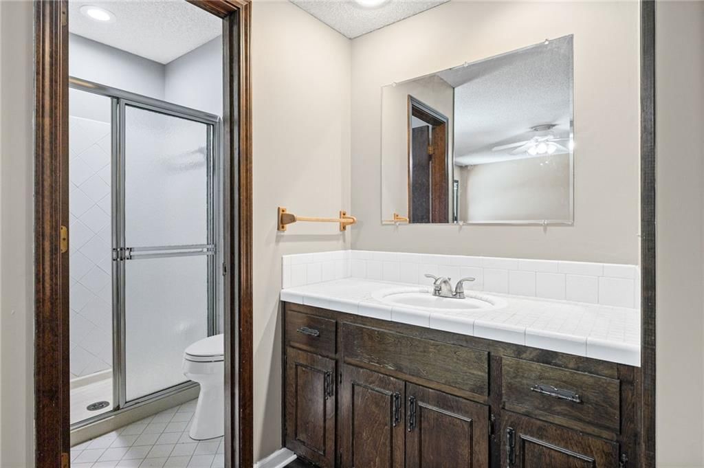 12606 W 69th Street — photo 24