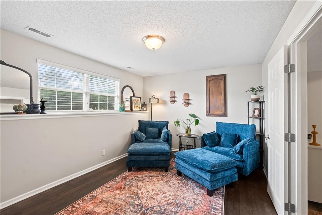612 NE Cumberland Drive — photo 21