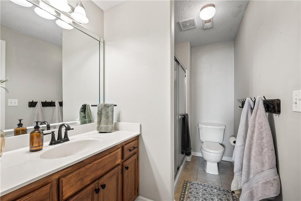 612 NE Cumberland Drive — photo 25