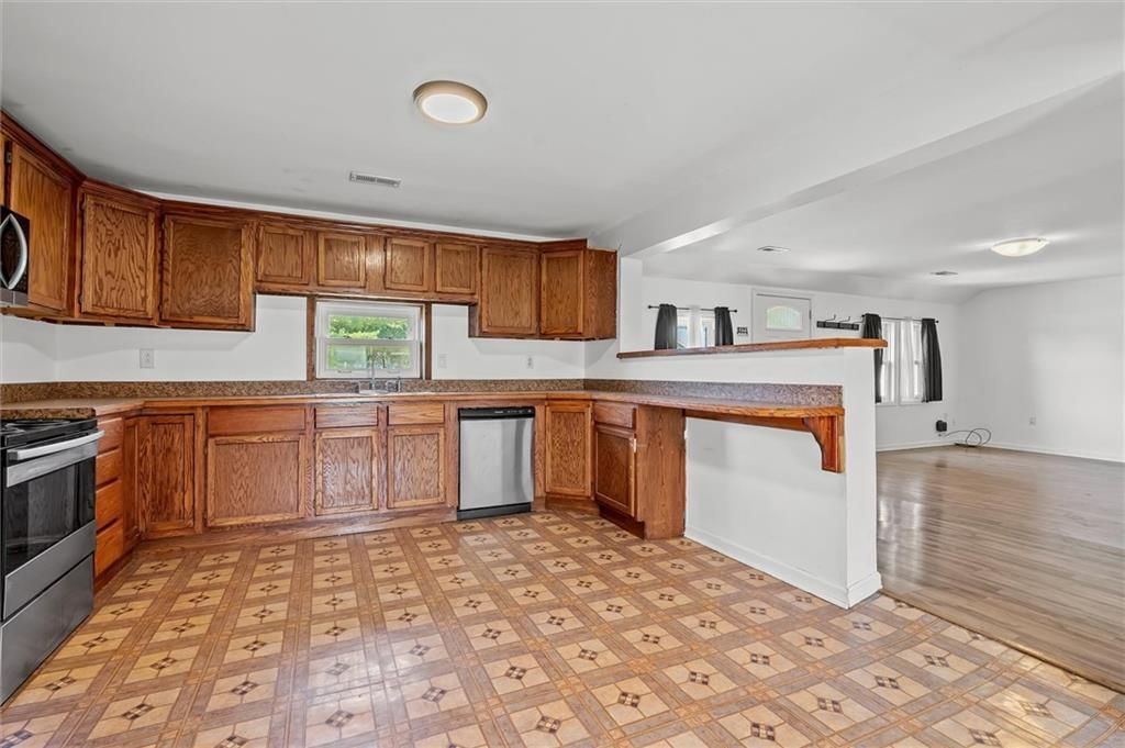 35317 Floyd Circle — photo 6