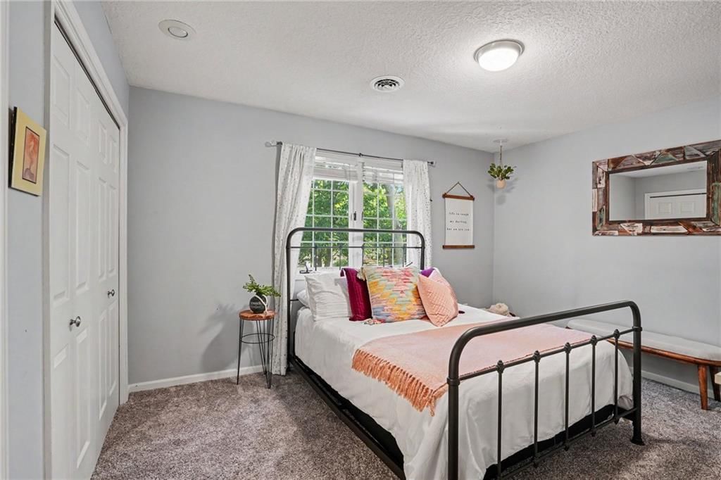 6105 NW 78th Street — photo 25