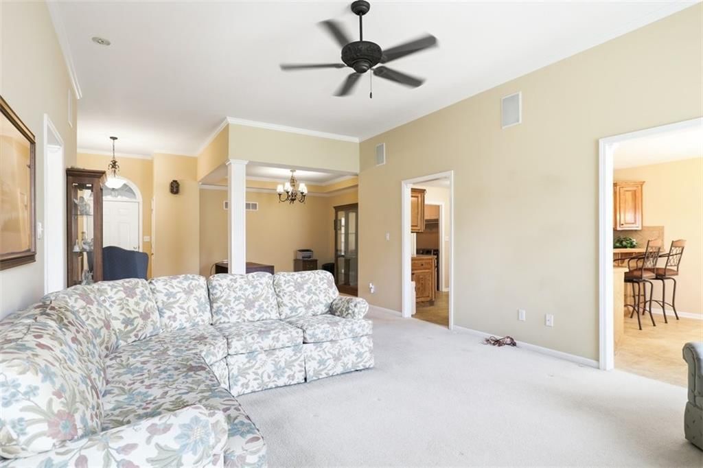 7204 N Cypress Avenue — photo 8
