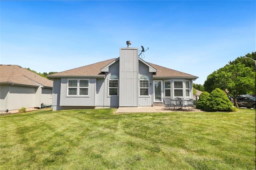 7204 N Cypress Avenue — photo 23