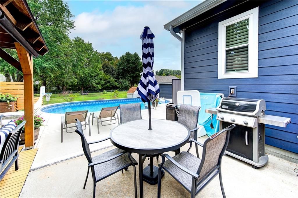 1743 Ridgeview Drive — photo 8