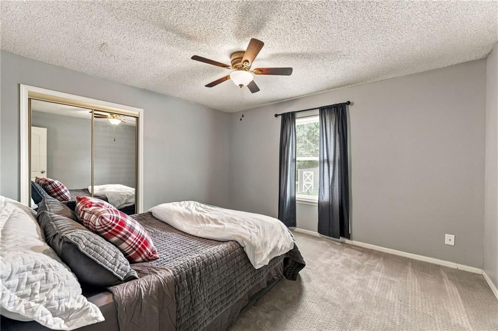 1337 E 123rd Street — photo 19