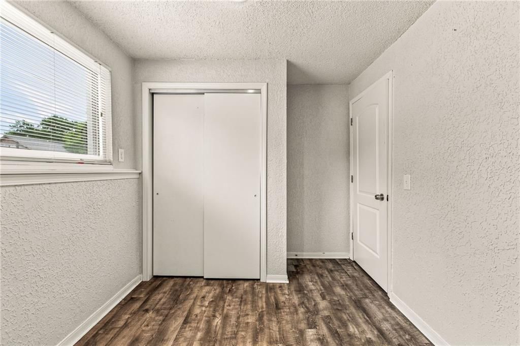 1337 E 123rd Street — photo 29