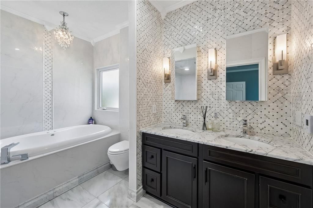 6841 NW Monticello Court — photo 18