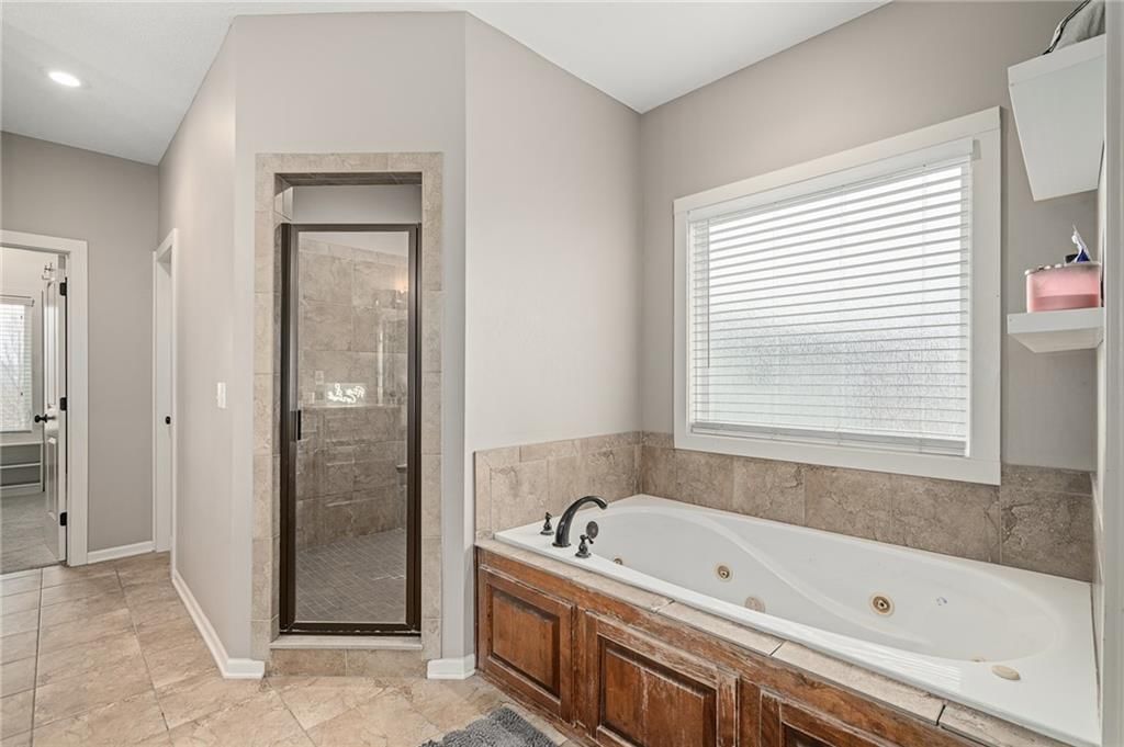 16394 W 171st Terrace — photo 27