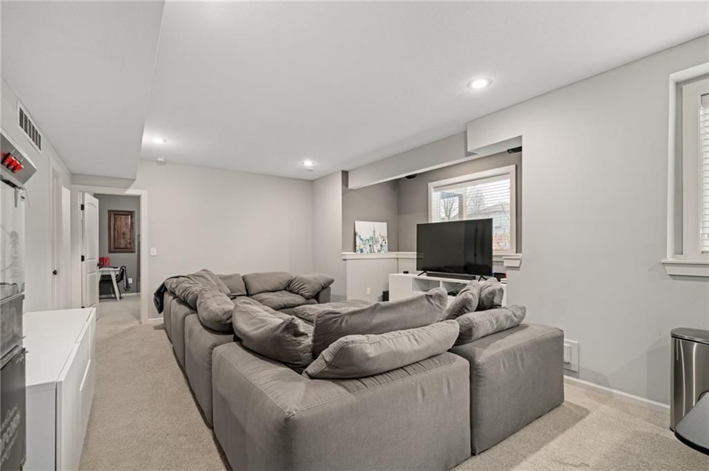 16394 W 171st Terrace — photo 39