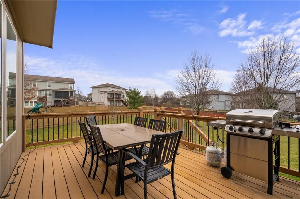 16394 W 171st Terrace — photo 46