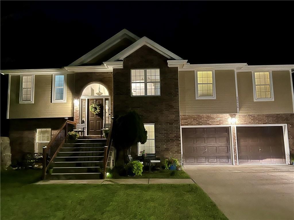 10916 N OXFORD Avenue — photo 3