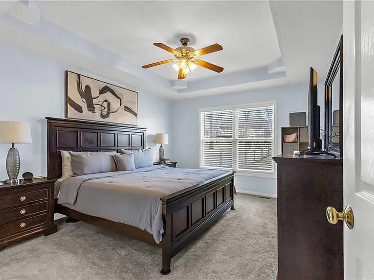 10916 N OXFORD Avenue — photo 32