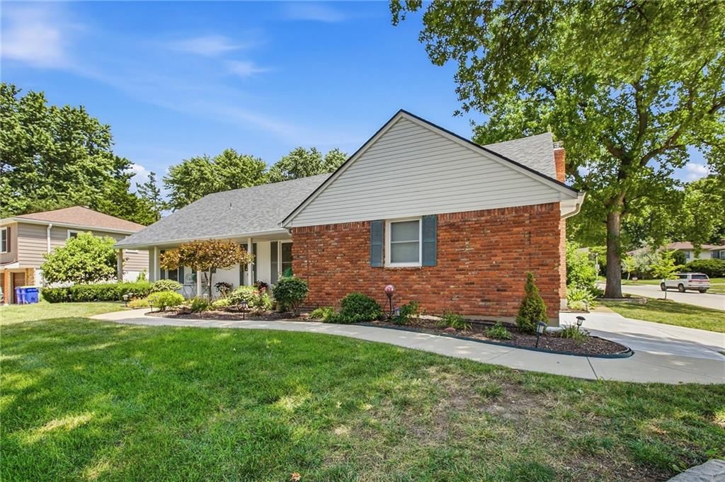 9239 Switzer Road — photo 3