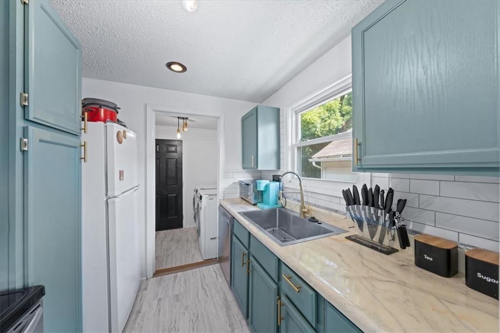 3934 Bales Avenue — photo 10