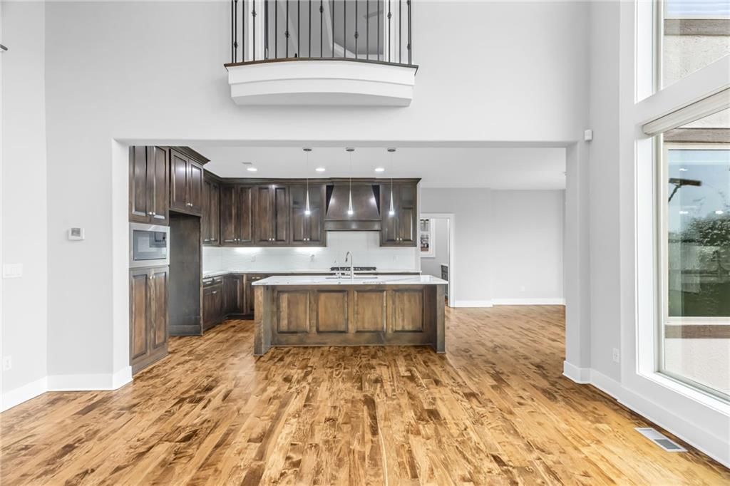 16801 Melrose Street — photo 7