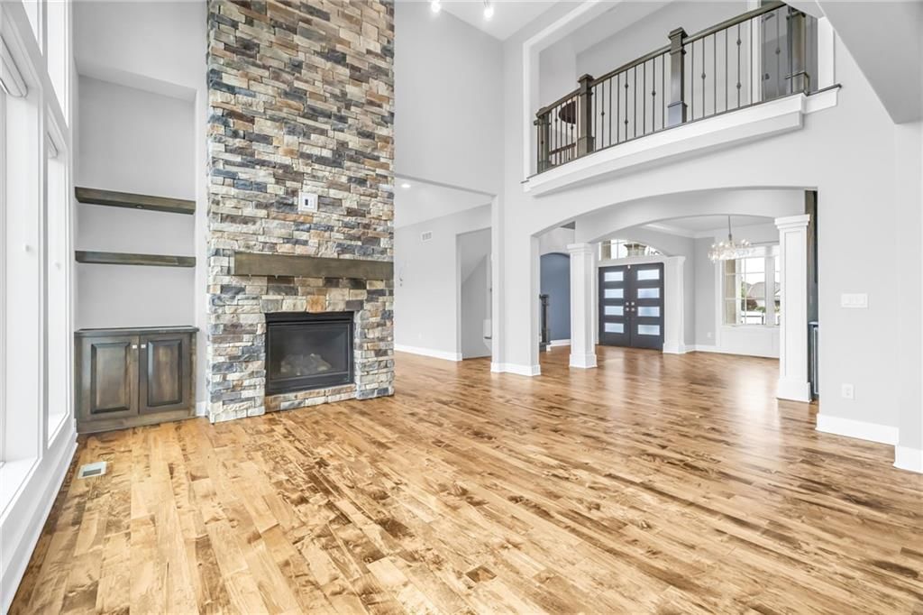16801 Melrose Street — photo 13