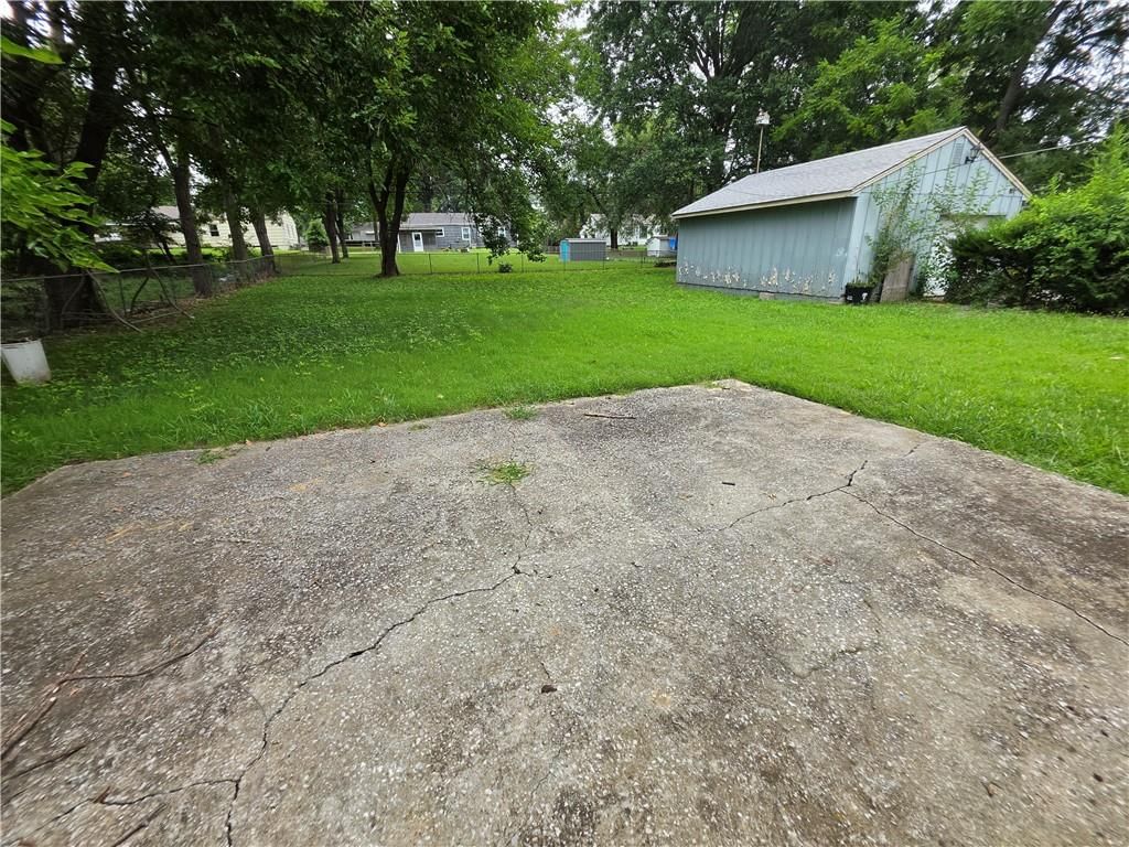 8504 E 87th Street — photo 17