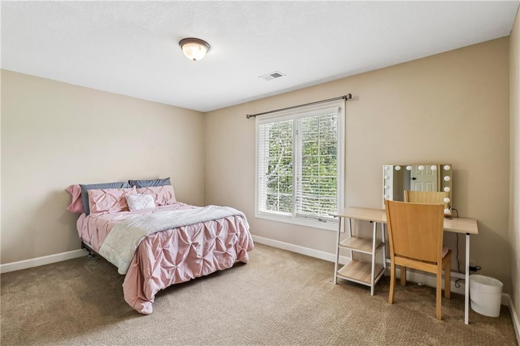 14500 Perry Street — photo 28