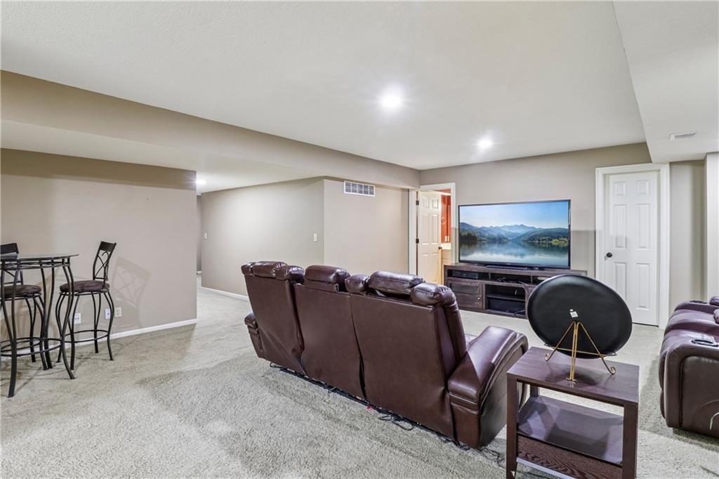 14500 Perry Street — photo 29