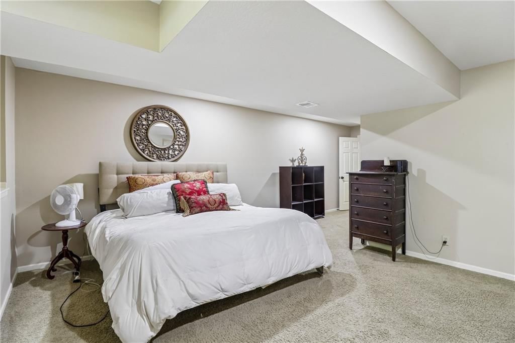 14500 Perry Street — photo 35