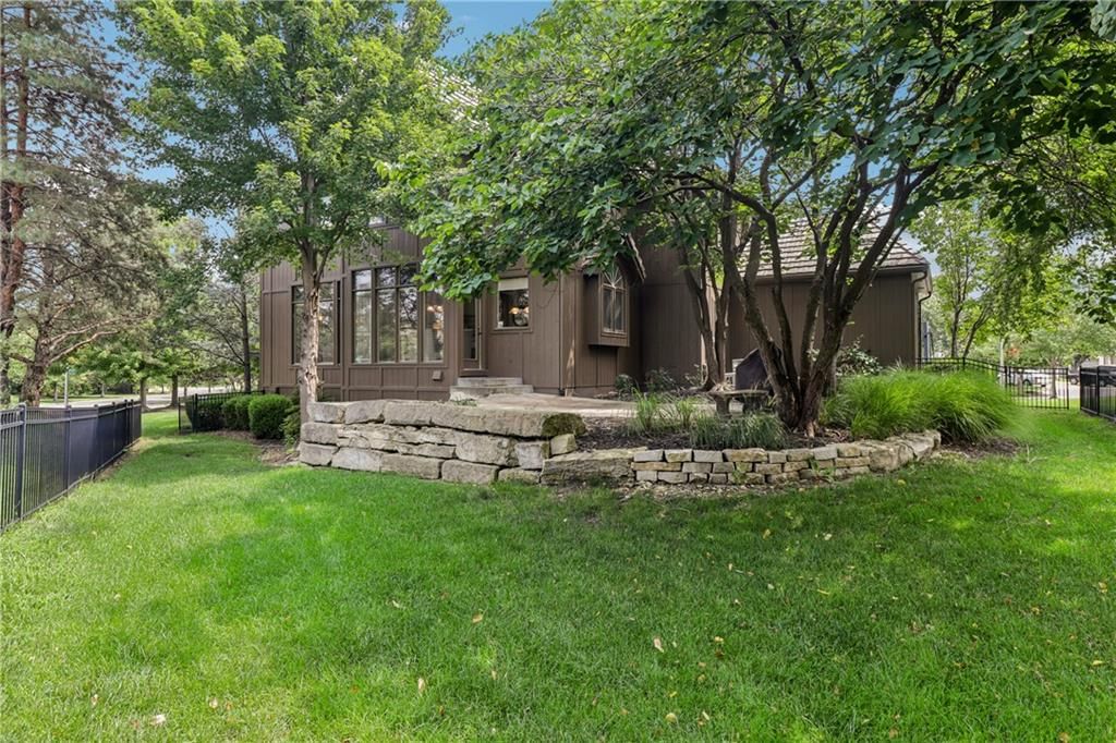 14500 Perry Street — photo 37