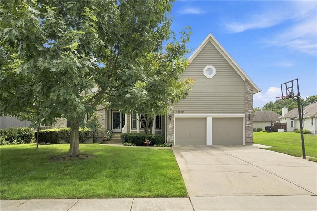 14530 S Greenwood Street — photo 2